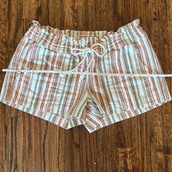 Roxy striped drawstring shorts - Picture 7 of 8